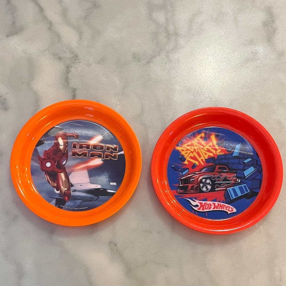 🎈Marvel Iron Man & Hot Wheels Lenticular Plates🎁Bundle up to 5lbs for $20 Sale📦